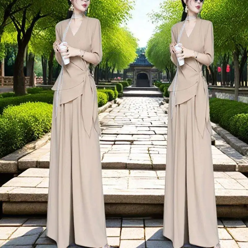 

Fashion Suit Women's Spring and Summer New Korean Version Irregular Top Casual Wide Leg Pants Two-piece Set