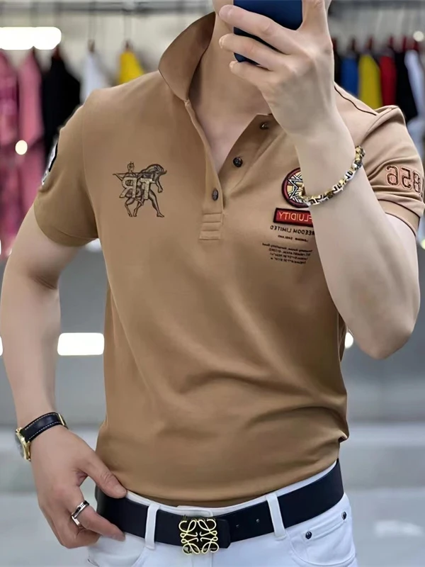 

Летняя мужская футболка с принтом и стразами, модная, новая, приталенная, повседневная, с воротником, с коротким рукавом