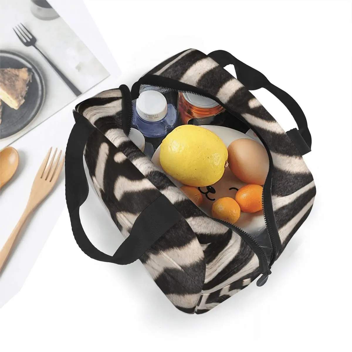 Zebra Stripes Pattern African Animal Fur Insulated Lunch Bags Thermal Bag Lunch Container Zebra Leather Texture Lunch Box Tote