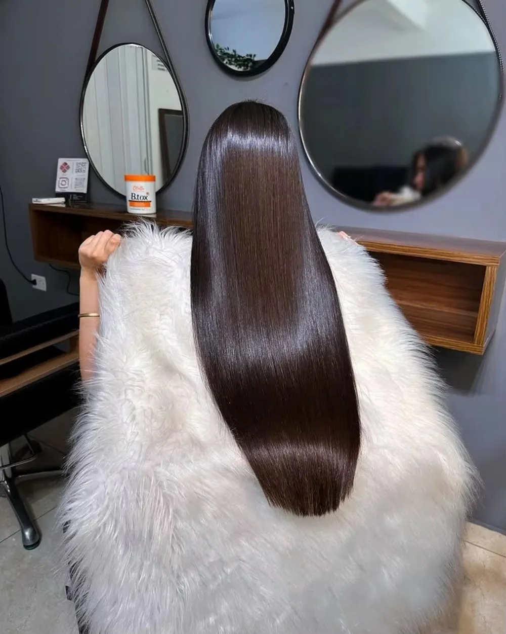 Human Hair Wigs Wholesale 30 Inch Long Bone Straight Lace Front Wigs Raw Virgin Cuticle Aligned Straight Wig for Black W