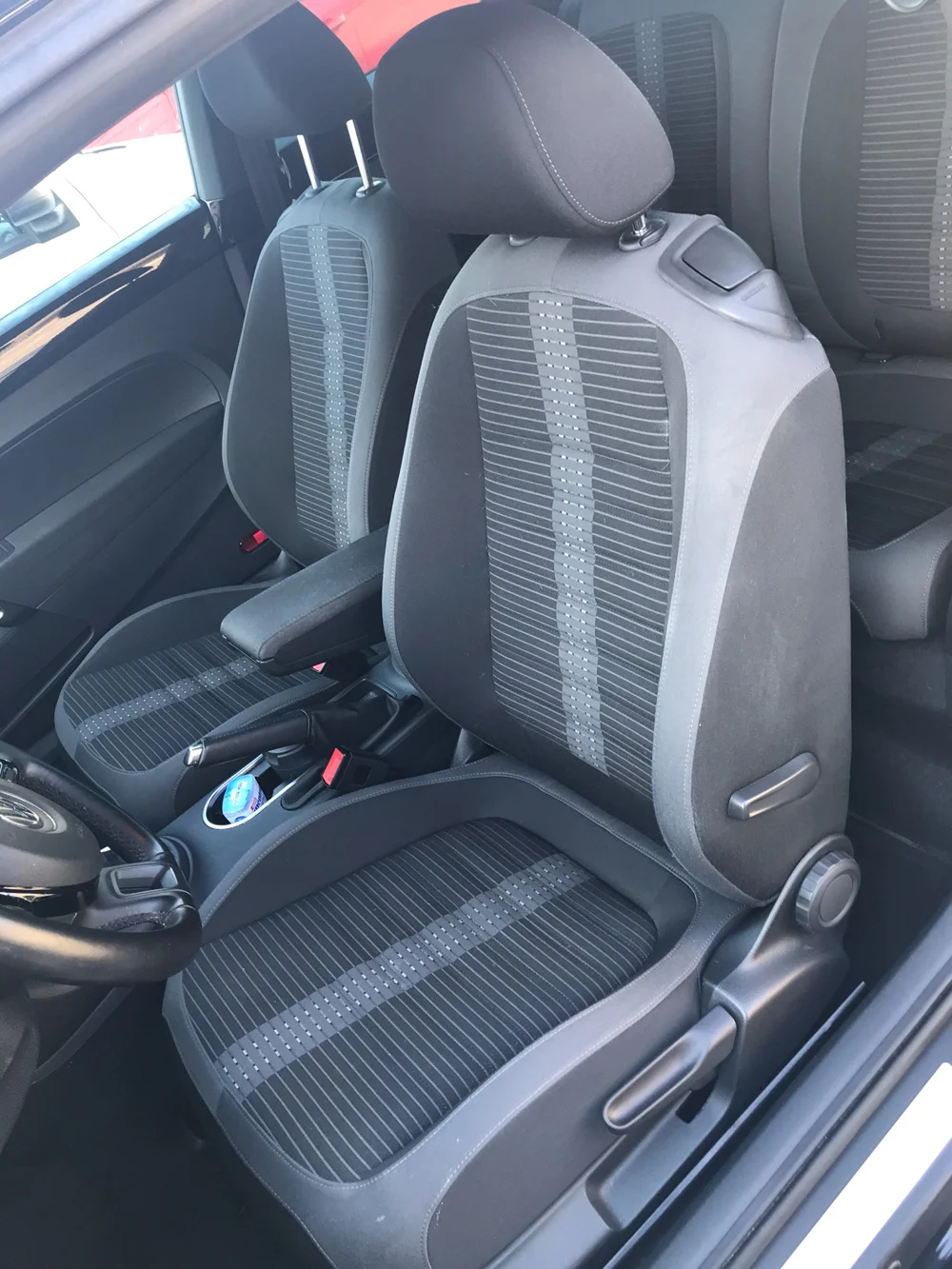 

For Volkswagen VW Beetle Seat Cover 2004-2016 2017 2018 2019 Accessories Cowhide & PVC Leather Seat Cushions Sets Auto Protector