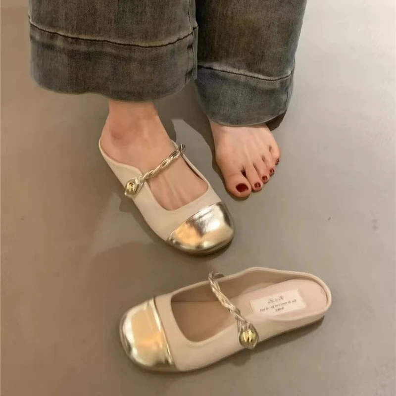 Women\'s Slippers Summer New Flat Bottom Round Head Metal Decorative Baotou Sandals Casual Fashion Comfortable Non-slip Slippers