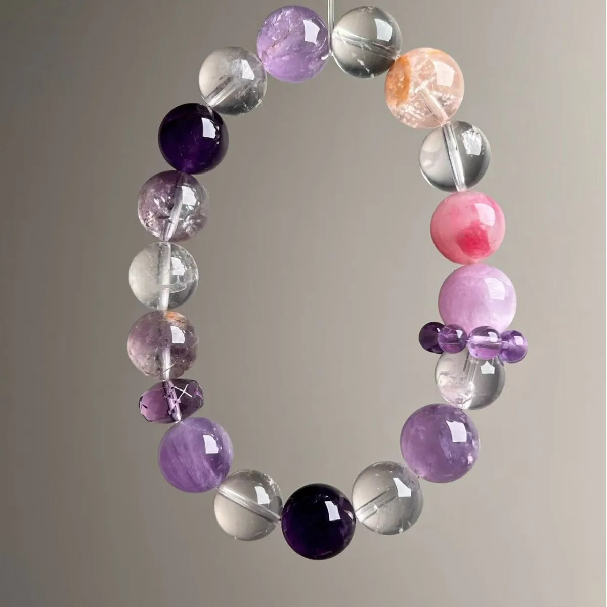 

Natural Duobao Crystal Bracelet, Amethyst, White Crystal, Purple Lithium Hui, Xelatin Flower, Light Luxury Fashion Bracelet