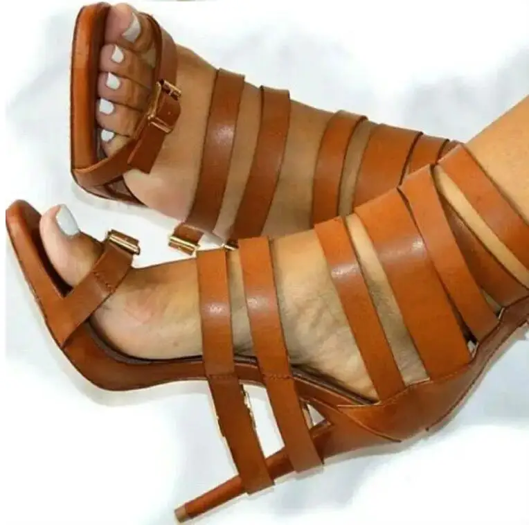 Summer Women Brown Leather Buckle Straps Fasten Heels Sandals Gladiator Thin Heels Cutout Sandalias Outfit Woman Footwear