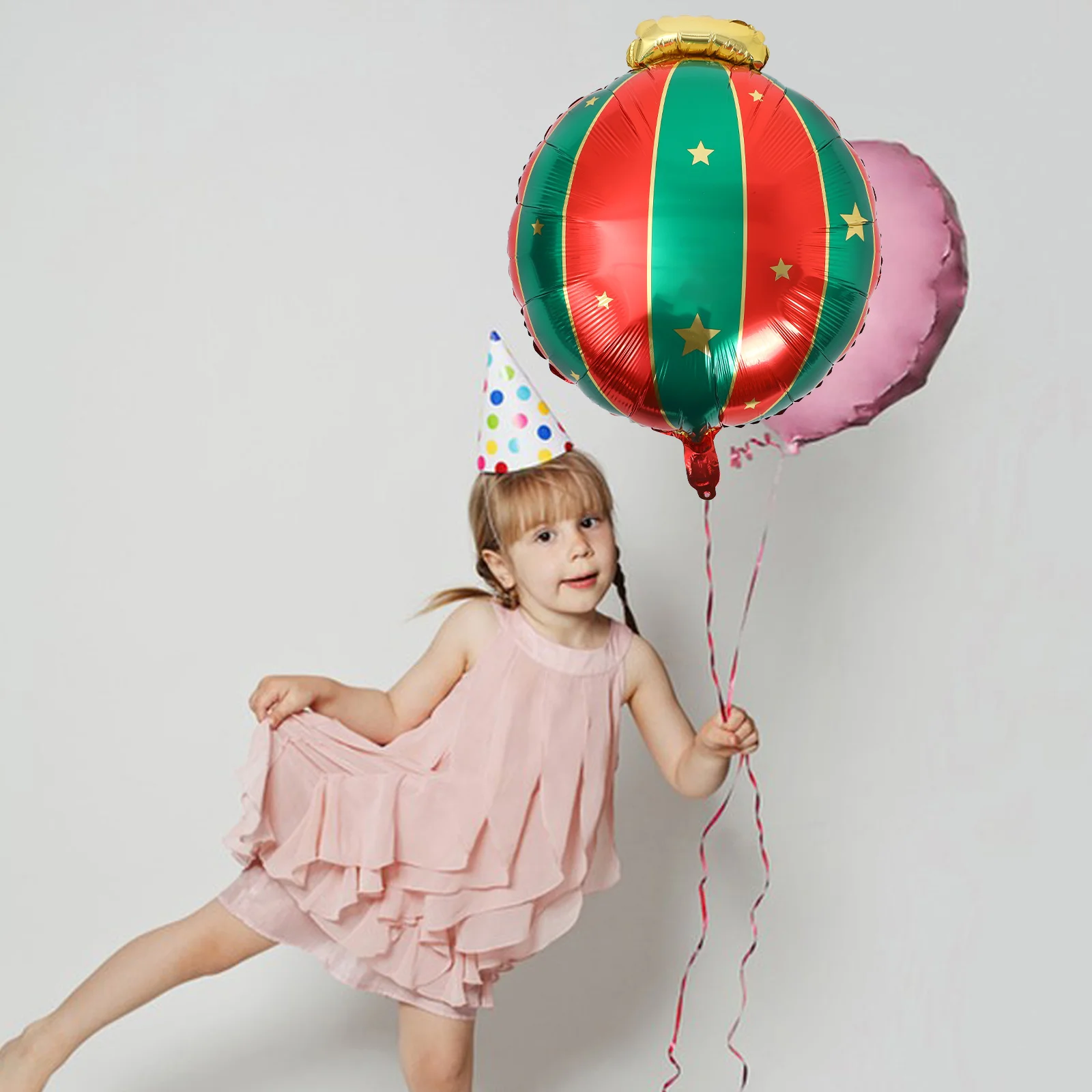 

5Pcs Christmas Foil Balloons Party Layout Balloon Decorations Aluminum Safe for Indoor Outdoor Use Christmas Decorations