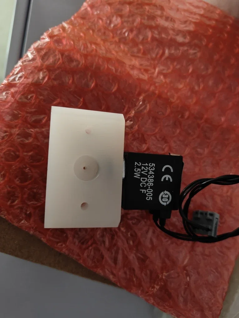 

COD air level valve, brand new genuine, YY0000091