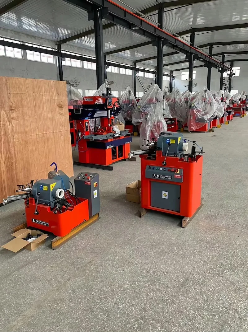 Universal Engine Valve Refacer Grinding Machine for Various Rubber Product Making Machinery