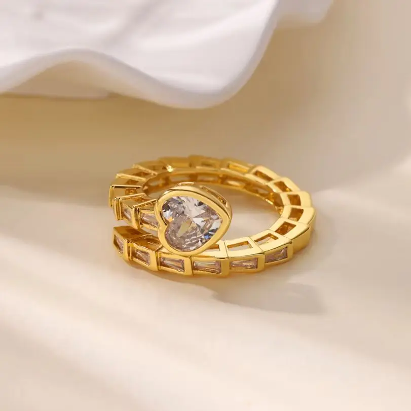 Zirkon-geometrische Herzringe für Frauen, goldfarben, Edelstahl, Herz-Fingerring, ästhetischer Hochzeits- und Weihnachtsschmuck, Geschenk