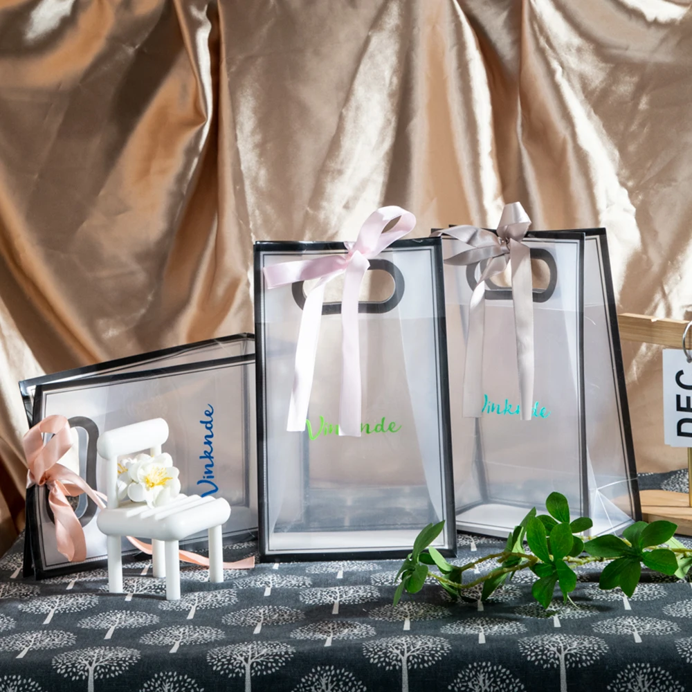 

Bulk PVC Transparent Plastic Cosmetic Gift Black Bag Custom Logo Holiday Candy Companion Welcome Bags For Wedding Guest Pouches