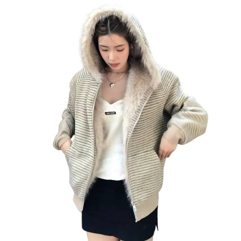 Vintage Fashion Striped Fur Collar Thickened Hooded Cotton Jacket Popular 2026 New Women's Long-sleeved Zipper Jacket Winter