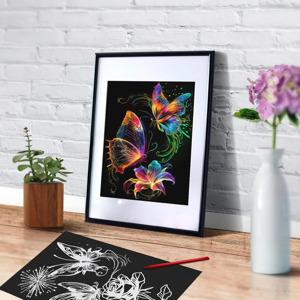 Tiener kraskunst, mooie nachtscène krasschilderijen, regenboog kraspapier die in het donker leuchtt