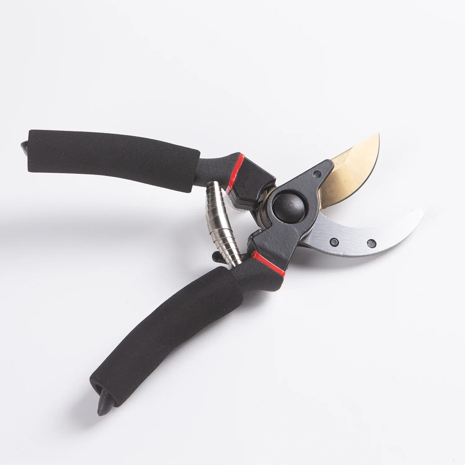 

Bypass Pruning Shears 5/8 Garden Clippers - Plant Cutting Scissors with Sharp Precision-Ground Steel Blade