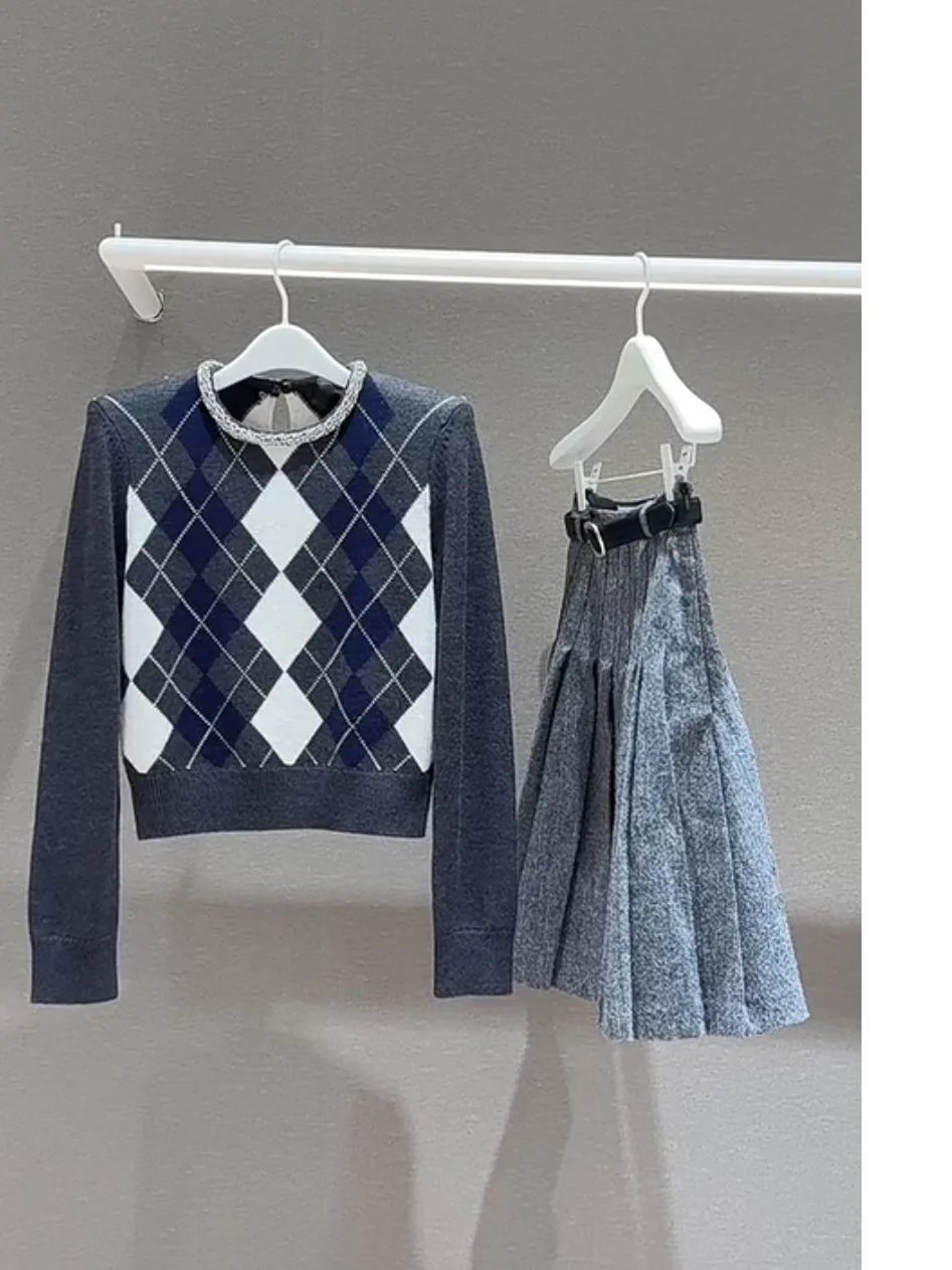 

Heidd Early Spring 26 Diamond Patterned Woolen Knitwear Loose Fit round Neck Long Sleeve Women's Fashion College Style