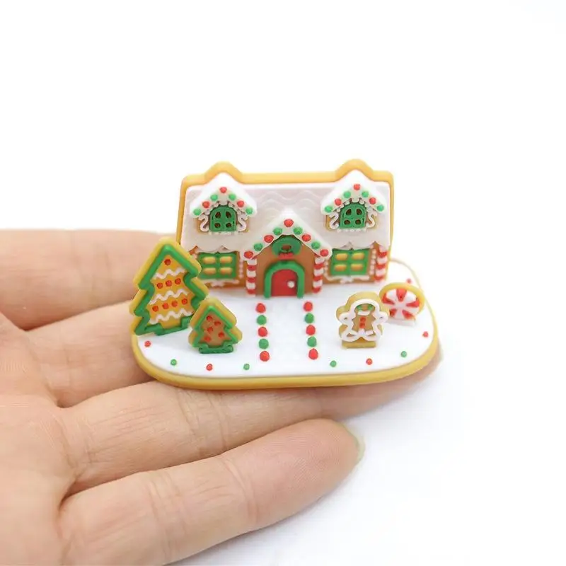 1Pcs 1:12 Dollhouse Christmas Decor Gingerbread Man Holiday Scene Decoration Micro Landscape Ornaments Xmas Gifts