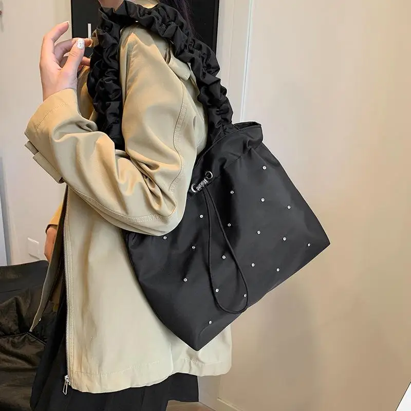 

Korean Trendy Drawstring Pleated Shoulder Bag Women's Fashion Large Capacity Tote Bag Sweet Cool Casual Versatile Handbag