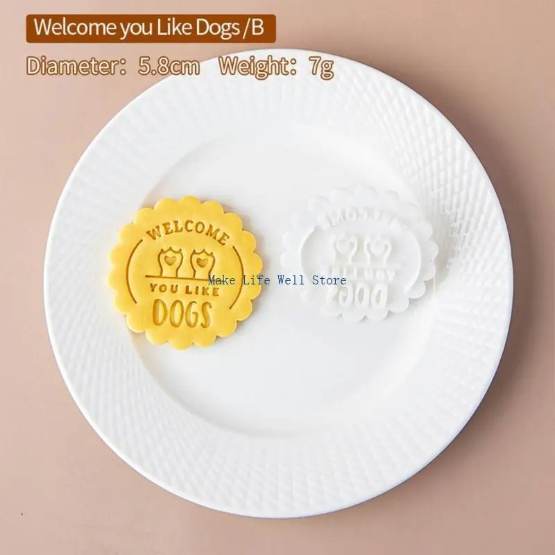 Dogs Series Biscuit Stamps Cookie Stamps Plastic Material Gift for Children