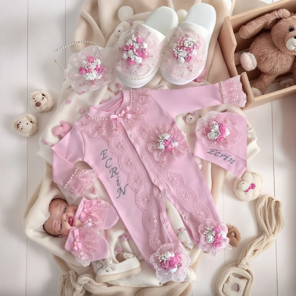 

Персонализированный слой для новорожденных, 4 шт., ювелирные изделия с короной, домашний комбинезон «Добро пожаловать», одежда для малышей, хлопковая одежда для маленьких девочек и мальчиков