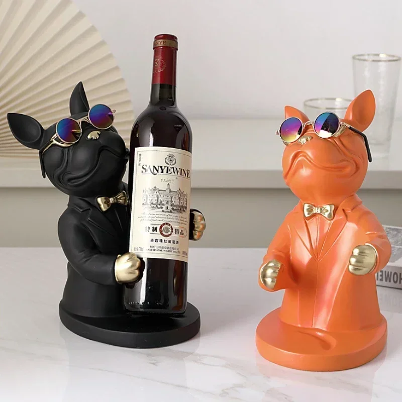 

Creative wine racks, home resin tabletop ornaments, pet fighting dog sculptures, wine cabinet decorations, new home gifts.