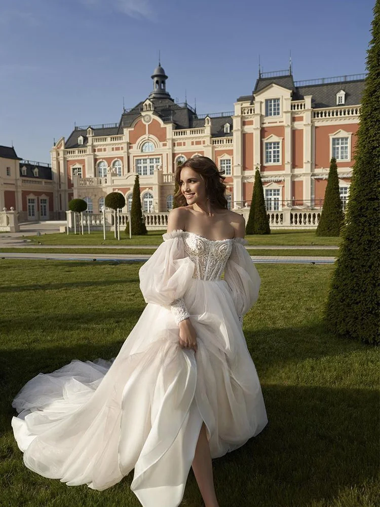 Abito da sposa con scollo a cuore e spalle scoperte Applicazioni in pizzo Maniche a sbuffo Una linea Abito da sposa Abiti da sposa с eusдебное пла coi