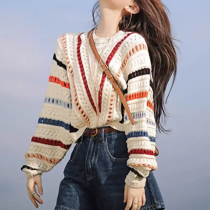 2025 Striped Hollow Knitted Batwing Sleeve Crewneck Sweater Women's 2025 Autumn New Korean Style Loose Simple Elegant Casual Top