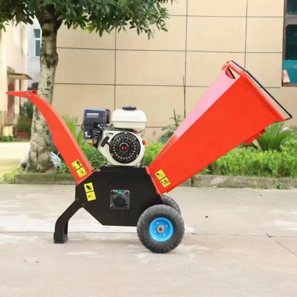 Mini Gasoline Engine Provided Garden farm Tree Brach Shredder Forestry Machinery Branch crusher Machine for feed crushing