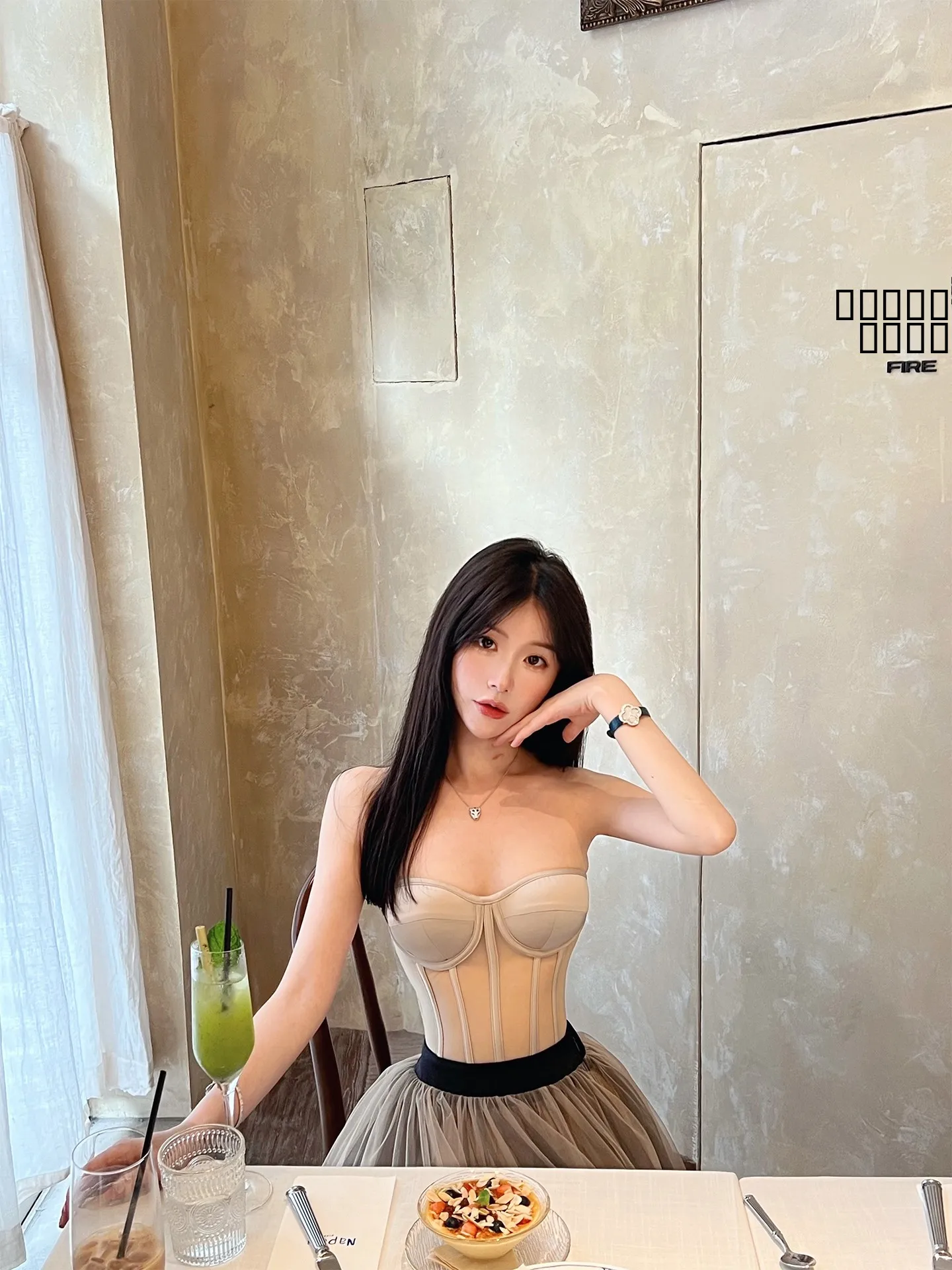 

Bear House Super Hot Sexy Full View Satin Me Fibone aped Bra Underwear for Women ort H pe Vest Outerwear Polyester ...