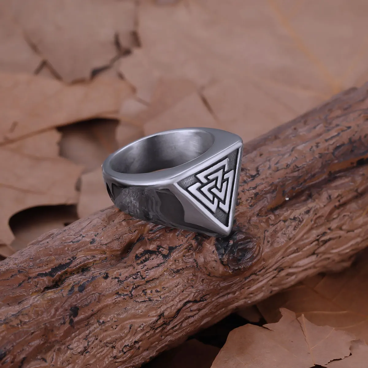 

Simple Fashion Polishing Valknut Trinity Ring Men Women Handmade Quality Stainless Steel Vikings Nordic Jewelry Party Club Gift