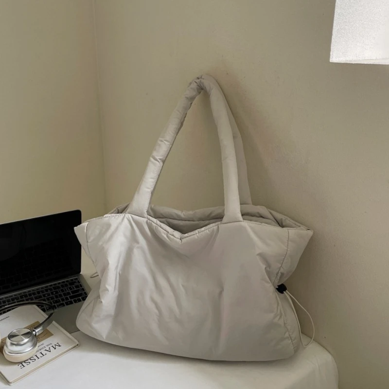 

New Winter Women Versatile Shoulder Bag Large Capacity Tote Handle Bag Fashion Casual Textured Casual Crossbody Storage Bag