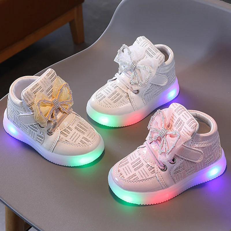 New Autumn Children Luminous Shoes Boys Girls Non-slip Shoes Flashing Lights Fashion Sneakers Toddler Little Kid LED Sneakers