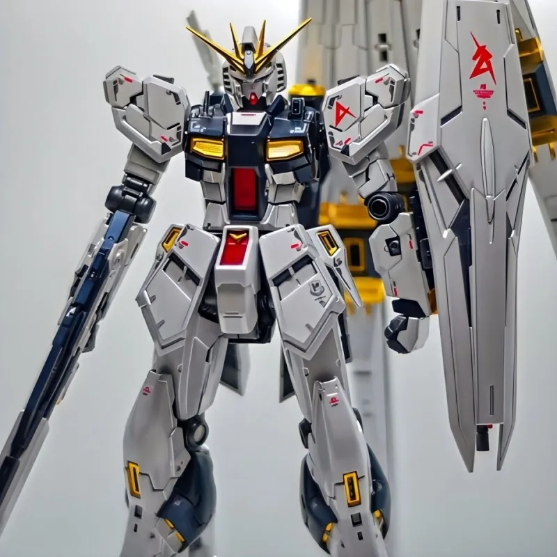 【EM ESTOQUE】 GOGAO MODELO RG 1/144 Rx-93 Versão banhada a titânio V-FIGHTER Kits de modelo de montagem Modelo de plástico Brinquedo de Natal para presente