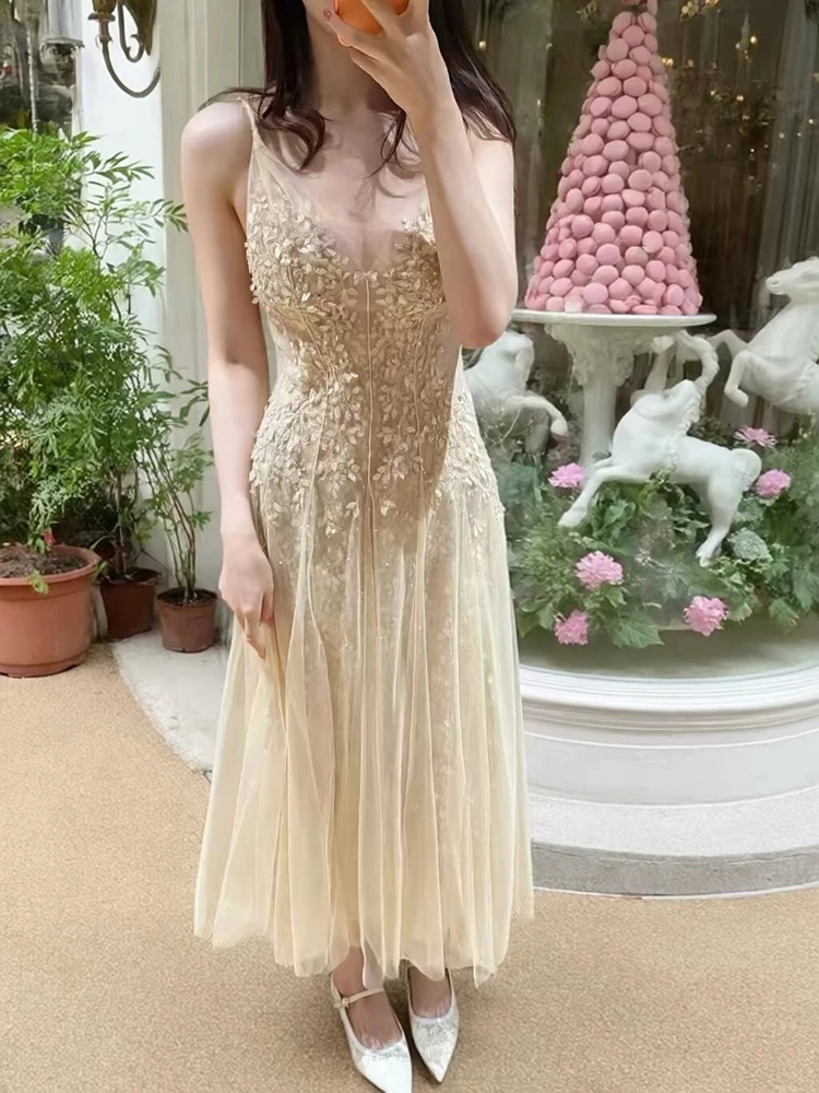 

Women's Strappy Dress: 2026 Summer New Arrival — An Elegant, High-End, and Stylish Beaded Mesh Gown for Banquets and Parties