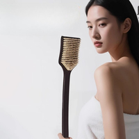 ‌Bristle Long Handle Shower Brush, Wooden Non-Slip Back Scrubber, Ergonomic Curved Bath Brush, Home Use Back Scratcher