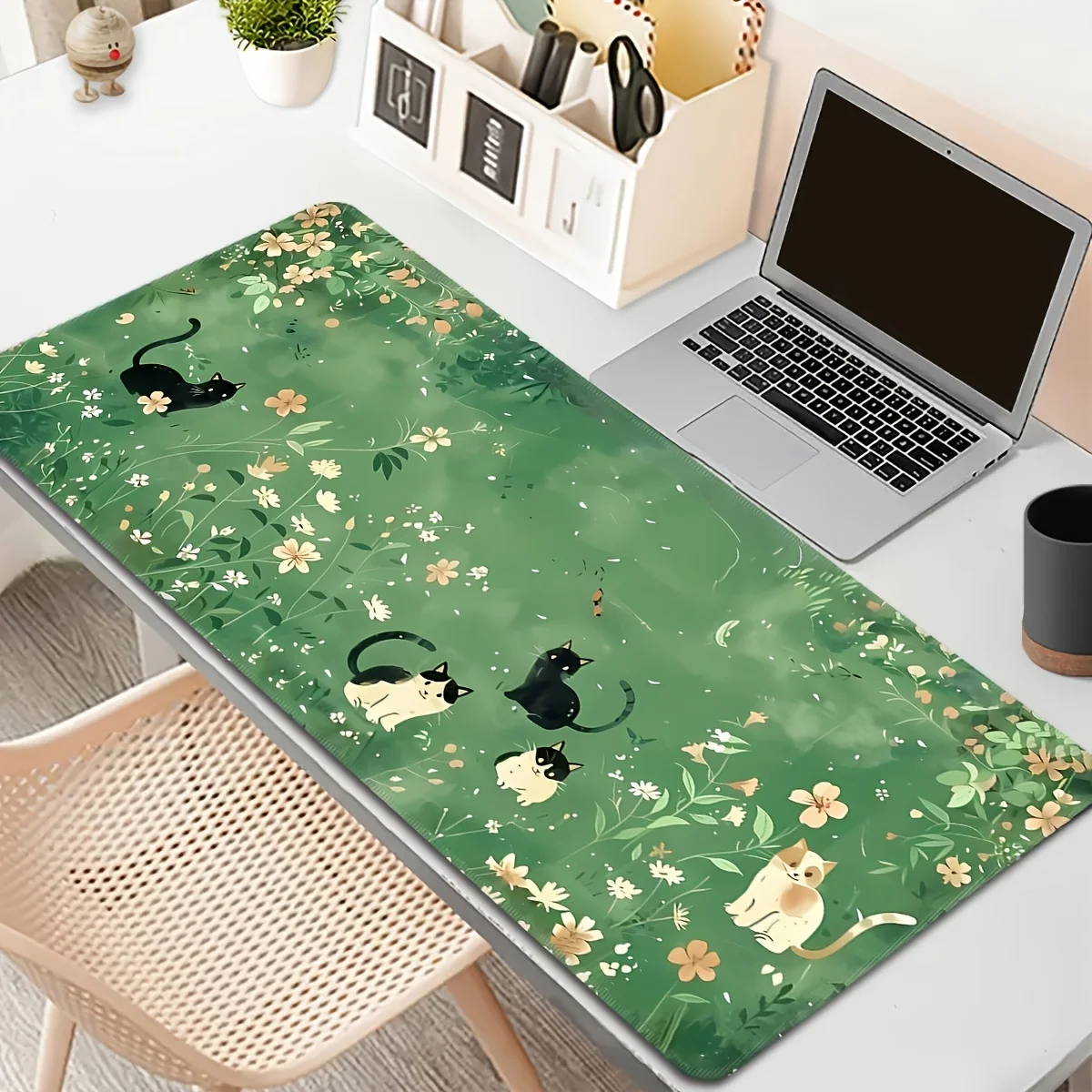 Extra großes Gaming-Mauspad mit grüner Katze und Blumenmuster – verdickte rutschfeste Gummibasis, präzises Nahtdesign, waschbares Su