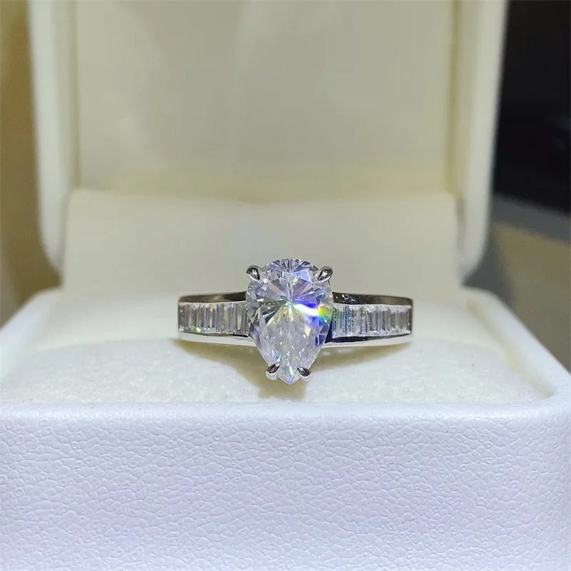 

Daily Versatile Luxury Water Drop Ring For Women 3ct Moissanite PT950 Platinum |Gentle luxury,suitable for daily and dating wear