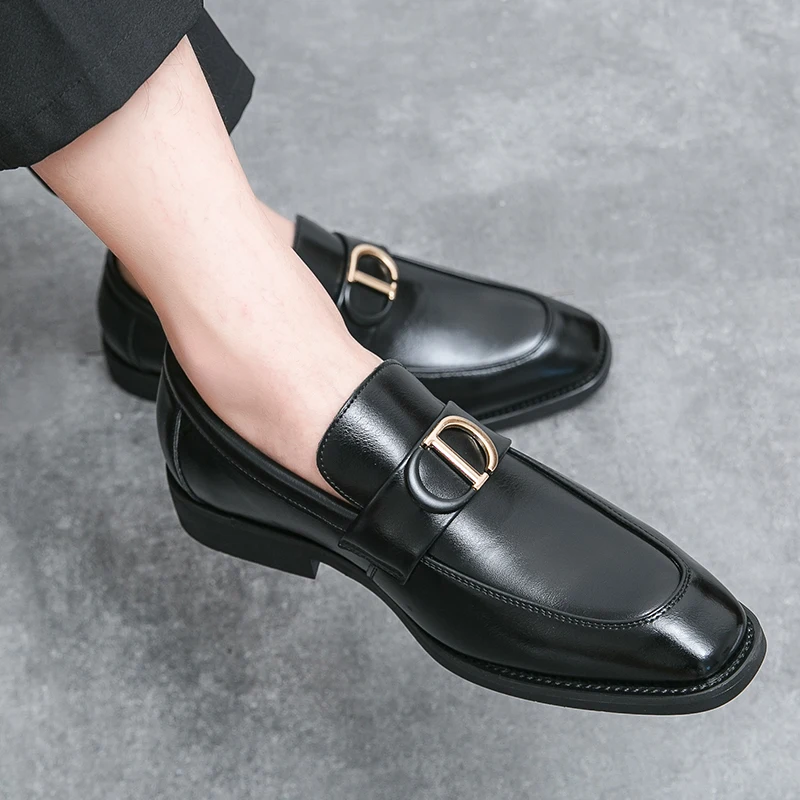 2024 men's loafers round toe one foot wedding dress black fashion party solid color daily leather casual breathable shoes