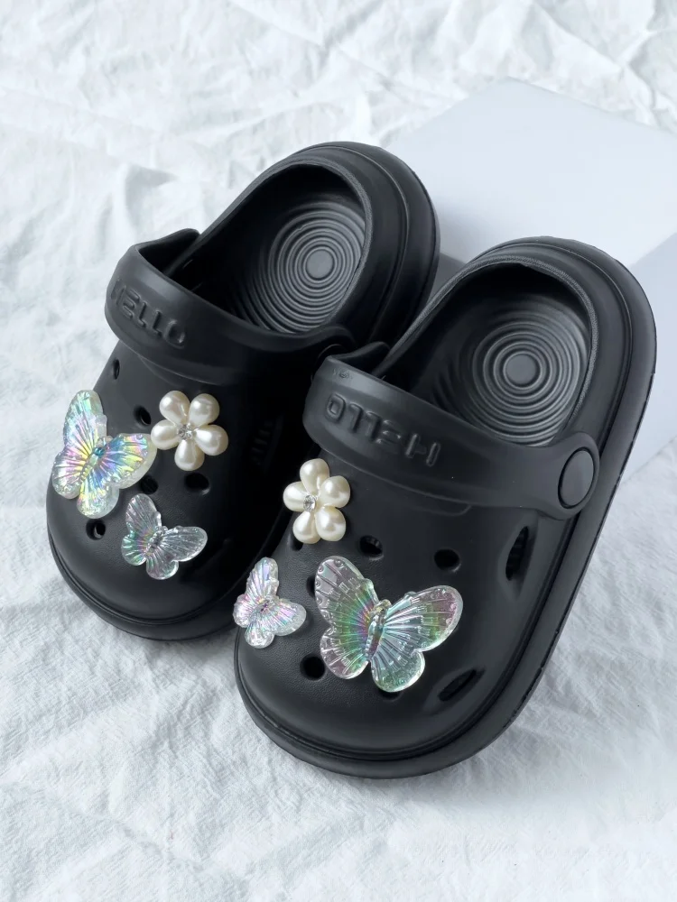 

2025 New Slippers Girls' Summer Outdoor Slippers Colorful Butterfly Flower Sandals Soft Sole Slippers