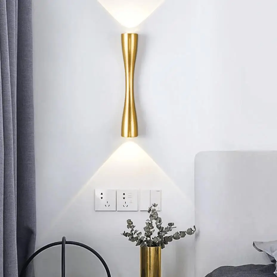 Outdoor IP65 Waterproof Aluminum Wall Lamp LED Source APCITL Lighting Modern Minimalist Porch Garden Light
