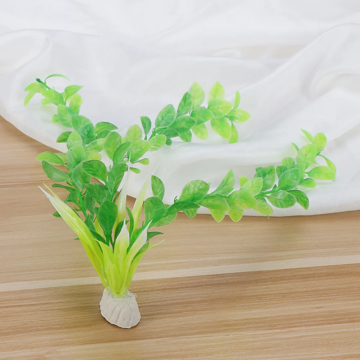 

6pcs Realistic Aquarium Plants Fish Tank Decoration Lifelike Ornament Non-Toxic Easy Clean Rice Grass Fake Plant Underwater