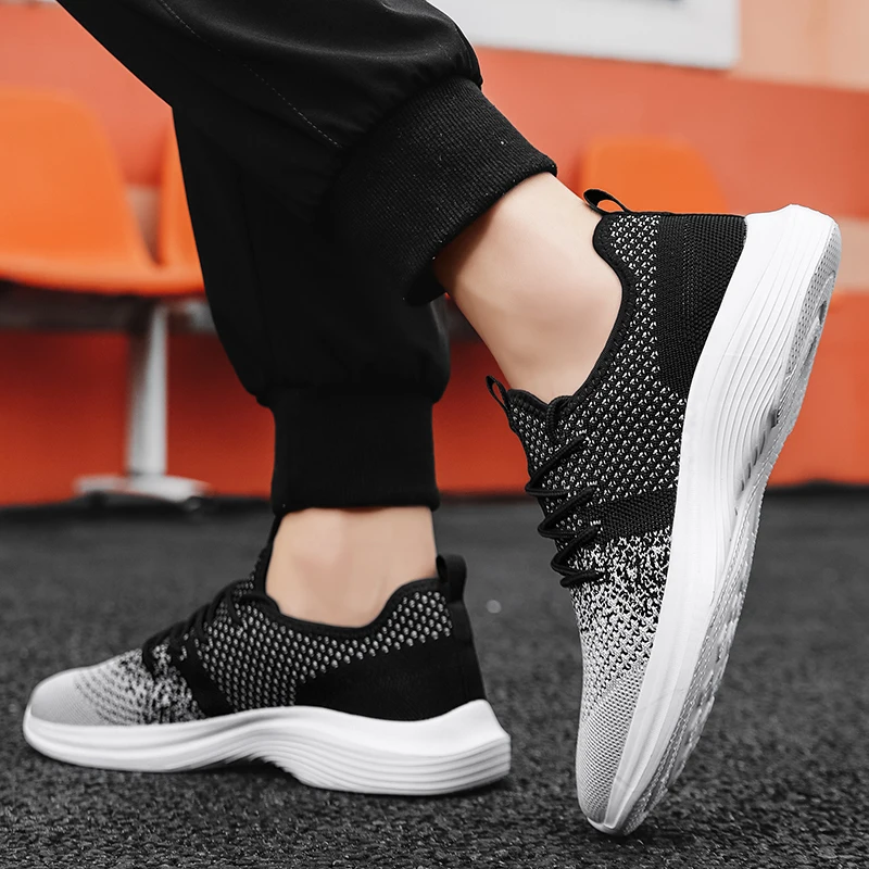 Big Size 36-48 Breathable Mesh Running Men Sports Shoes Women Mesh Sneakers Super Light Walking Footwear Casual Leisure Trainers