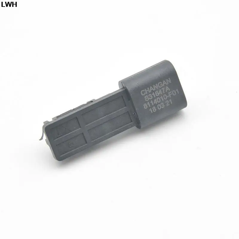 

HIgh quality 8114010-F01 Outdoor temperature sensor FOR CHANGAN CS35 CS75 Alsvin V3 V5 V7 EADO