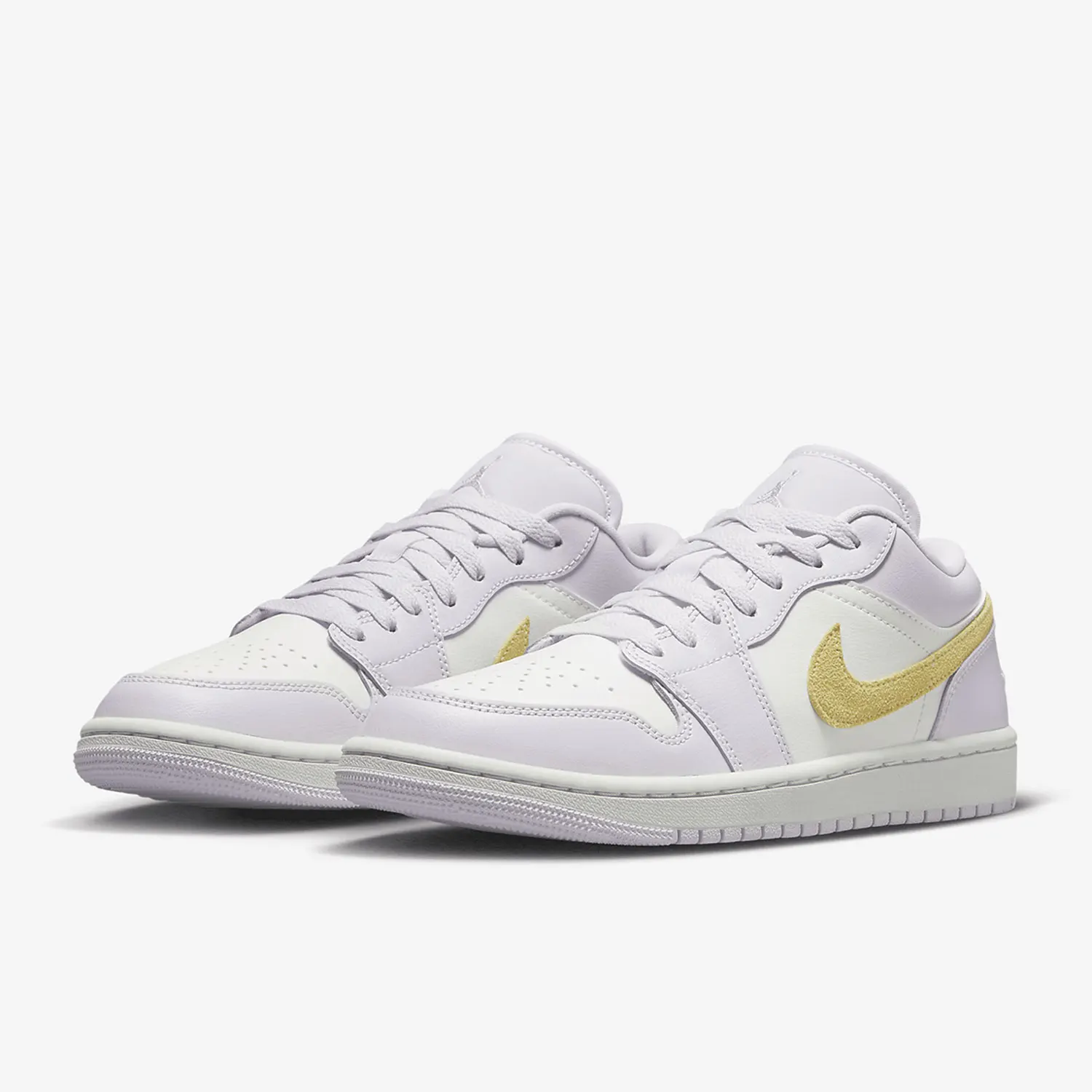 

Nike genuine AIR JORDAN 1 LOW Women's Sports Casual Shoes DC0774-501