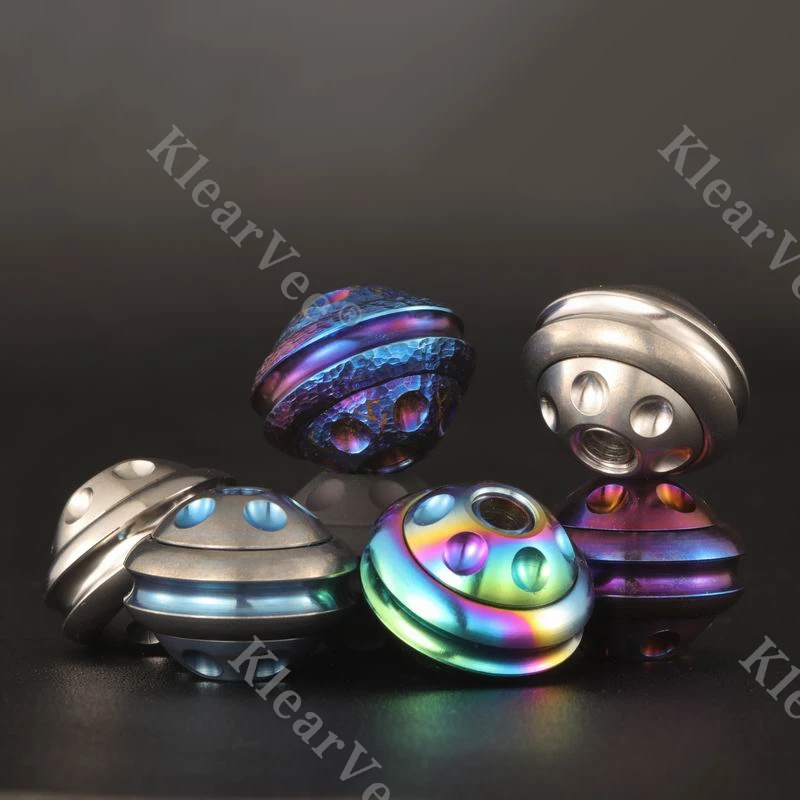 

Titanium Alloy Planet Flying Saucer Knife Pendant Paracord Woven EDC Pendant Keychain Bag Charm Bracelet and Necklace Pendant