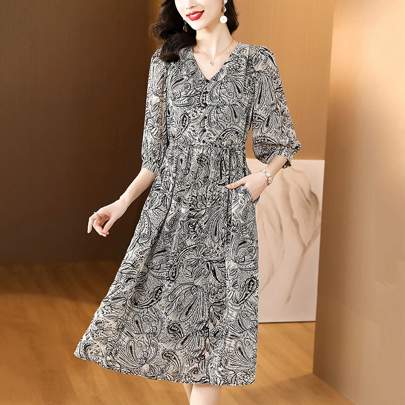 Vestido Midi de seda con estampado de lunares para mujer, traje elegante ajustado con volantes y cuello en V, Estilo Vintage Hepburn para fiesta de noche, color negro, 2024