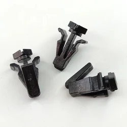 10/20/30x Clips Grille Retainer 76882-0M060 768820M060 For Nissan Frontier Navara D22 1998-2005 Sunny B14 Fastener