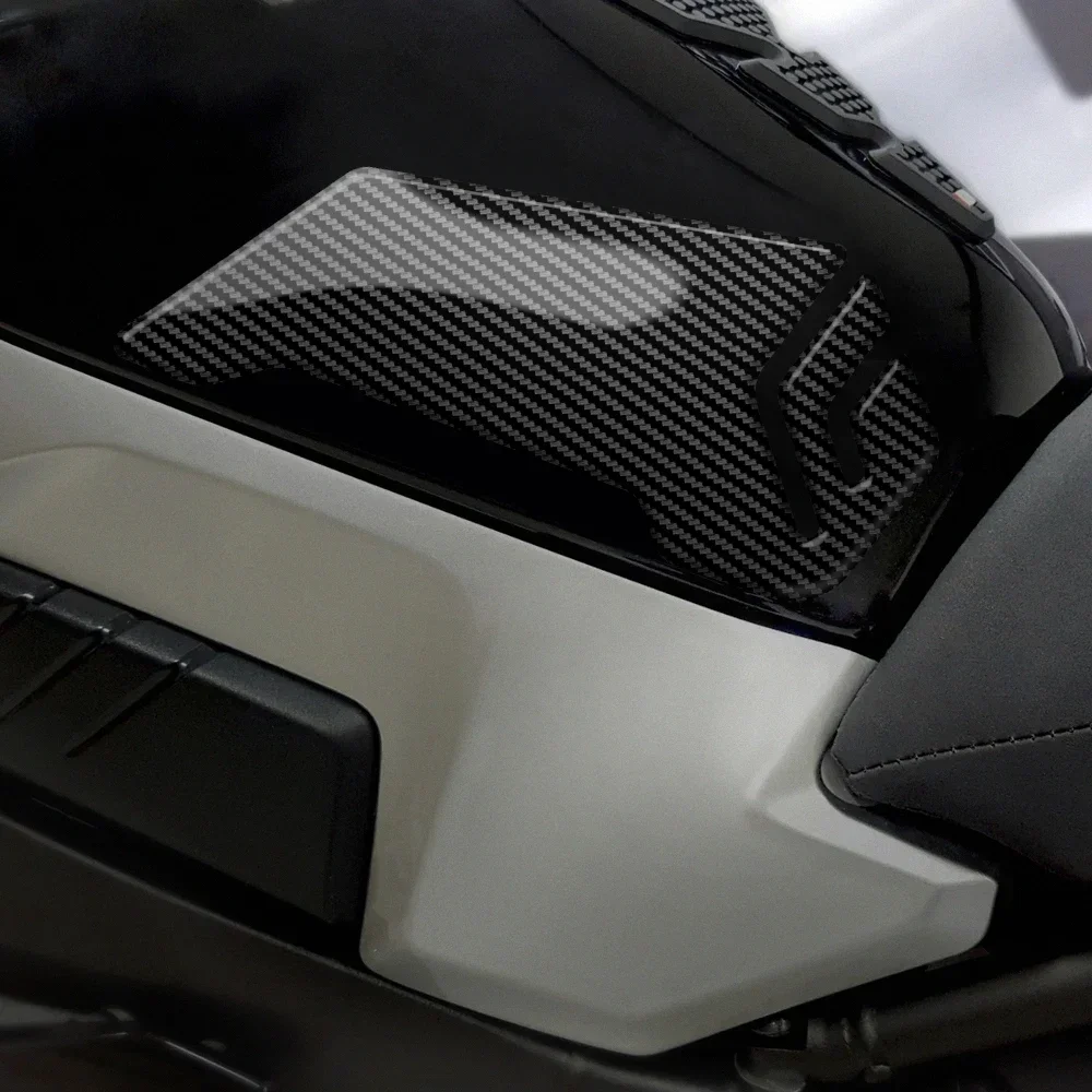 

Motorcycle accessories Motorcycle Carbon Side Tank Pad Protection Grip for Yamaha MT-10 MT10 2016-2020
