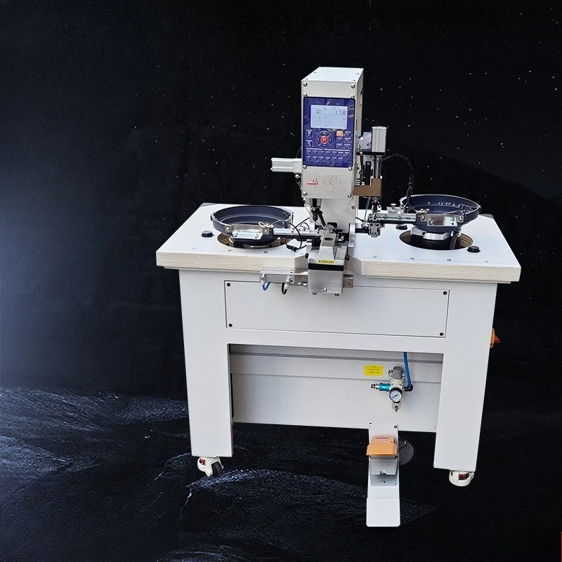 eye machine, automatic buckle feeding, integrated buckle machine, anti-thug corn machine, clothing buckle four-in-one buckle