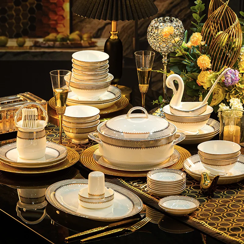 Service de table en porcelaine d'os