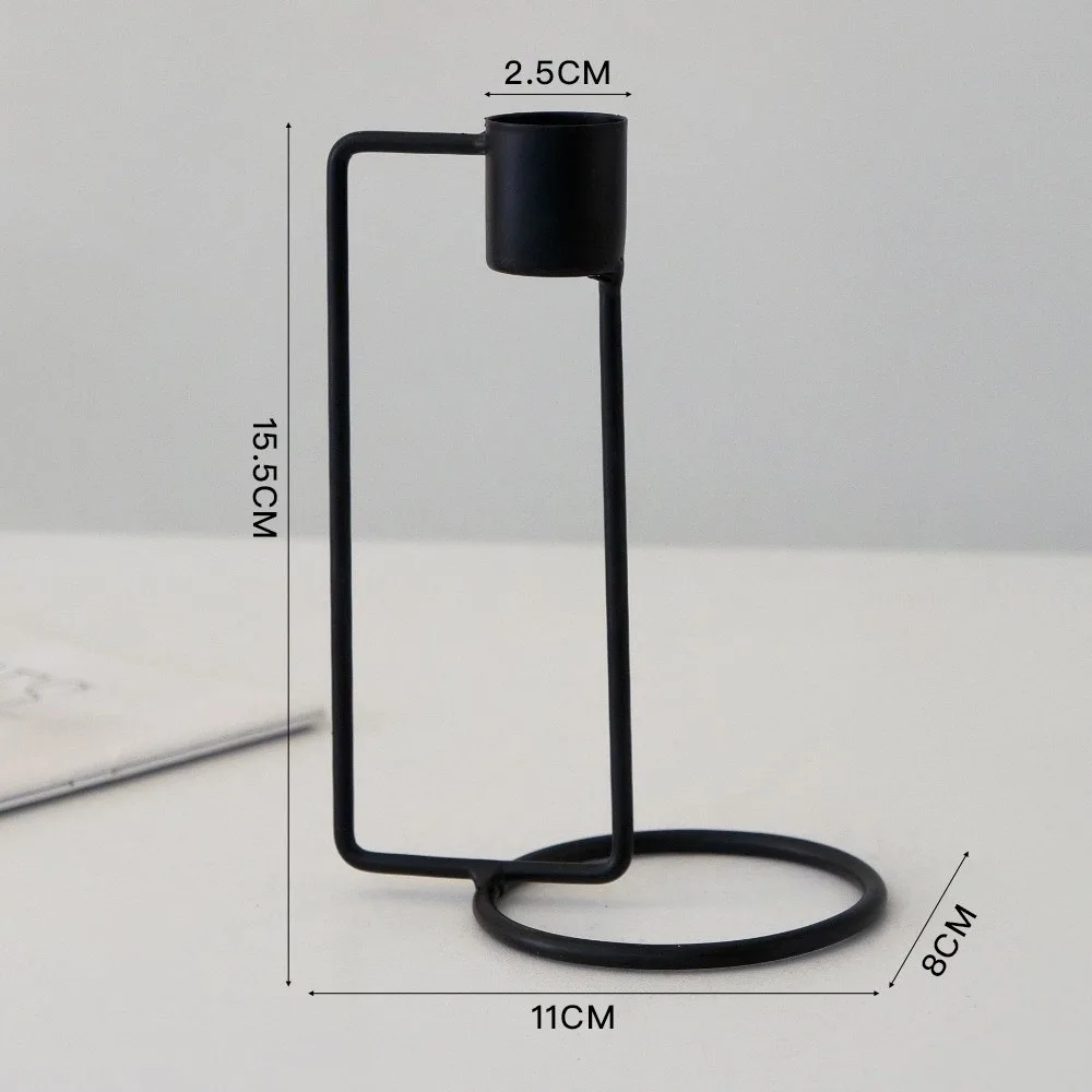 Irregular Shape Tabletop Candle Holders Ornament Metal Candlestick Holder Home and Hotel Decoration Candlelight Dinner Props
