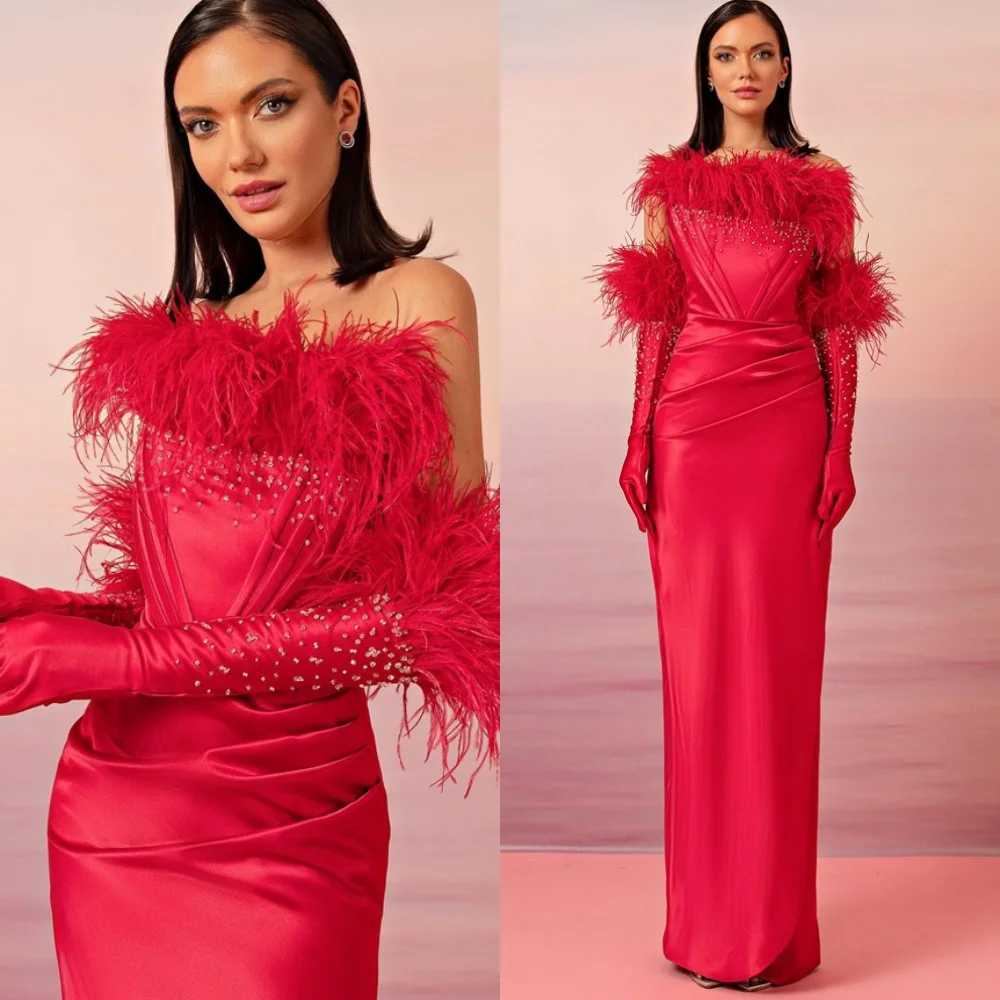 

Customized Fashion Satin Evening Dresses Luxury Strapless Feathers Homecoming Dresses Temperament Special Occasion Gowns