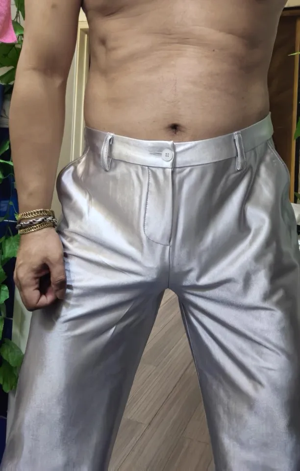 

Man's Pink Silver Glossy Sparkling Special Mateiral Suit With Toursers Live Show Dance Costumes